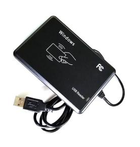 Stolná bezkontaktná USB čítačka RFID kariet