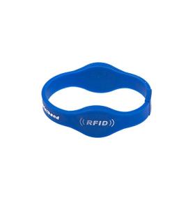RFID náramok s dvojitou hlavou a duálnou frekvenciou