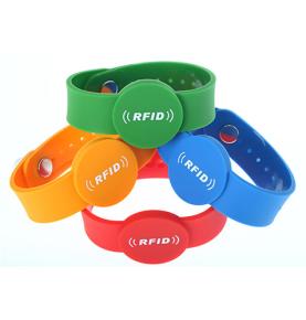 Prispôsobený PVC náramok RFID náramok OEM