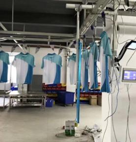 Riešenie na triedenie závesov na odevy RFID
