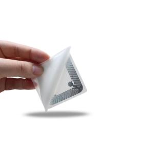 RFID knižný štítok ISO15693 protokolový samolepiaci papier čipový štítok Fudan FM13HF02N
