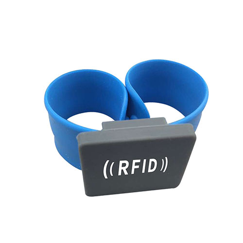 Silikónový náramok na kartu RFID do vodného zábavného parku na zápästie Zámková karta môže tlačiť nápisy