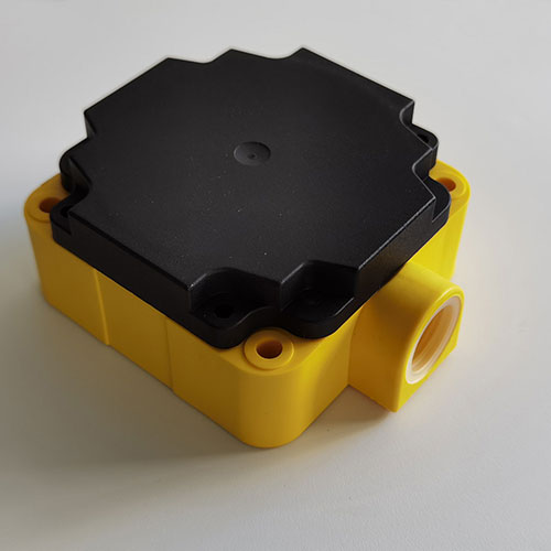 Sériový port RS232 sériový port AGV trolejbus určovanie polohy robota pre manipuláciu so snímačom <a href=https://rfid-life.com/RFID-Reader.html target='_blank'>RFID čítačka</a> štítkov 2