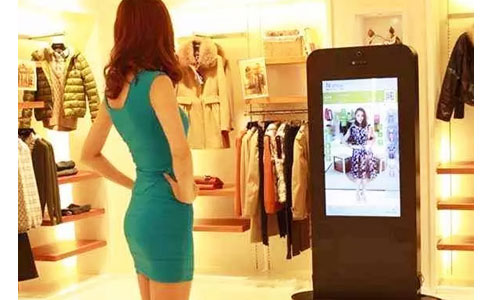 RFID aplikovaný na Clothing Smart Store Management 2