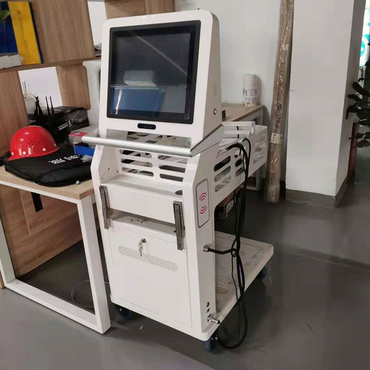 Počítací vozík na kontrolu inventára knižnice RFID
