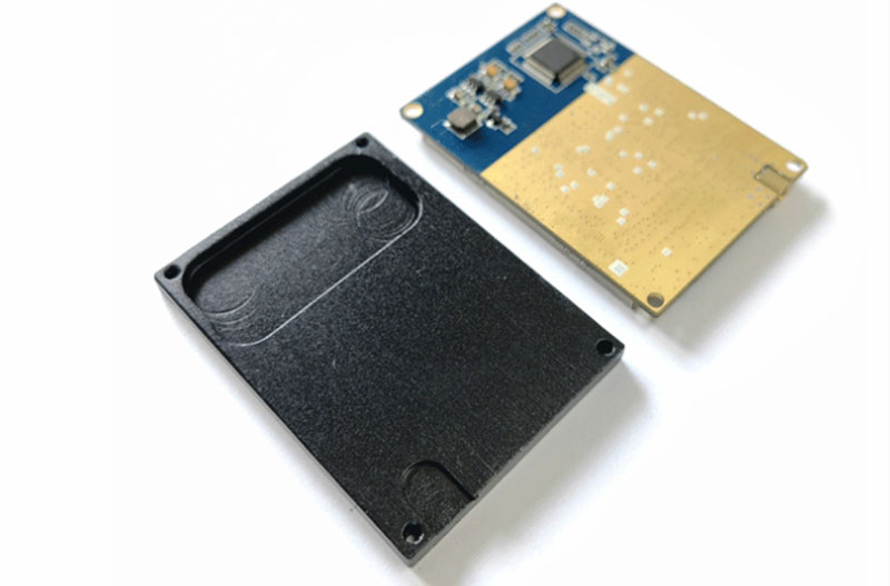 UHF RFID modul diaľková čítačka multi- kanálová rádiofrekvenčná identifikačná čítačka elektronických štítkov 8