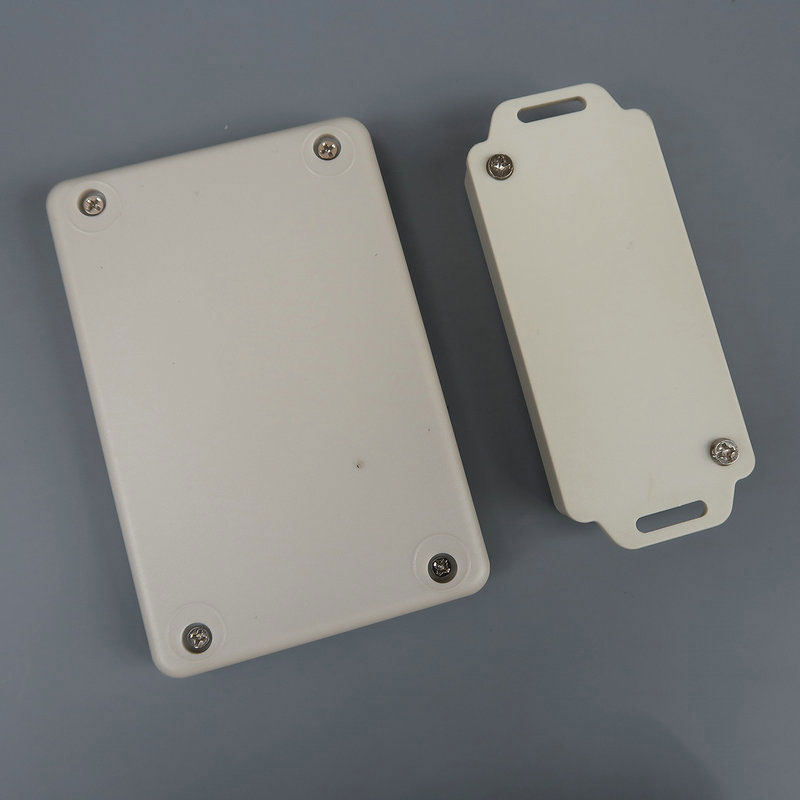 Aktívny RFID štítok 2,45 GHz vibračný elektronický štítok Dochádzka elektronický štítok Komunikácia domov-škola komunikácia škola 3