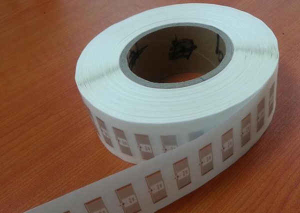 Elektronická značka UHF Značka RFID mokrá vložka UHF značka Elektronická značka RFID Značka H4 7