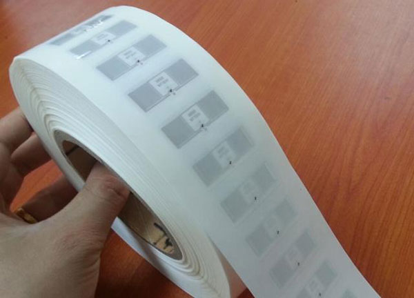 Elektronická značka UHF Značka RFID mokrá vložka UHF značka Elektronická značka RFID Značka H4 6